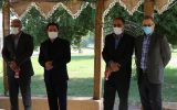 گلزار شهدای گمنام اهواز در نخستین روز هفته بیمه سلامت غبار روبی و عطرافشانی شد